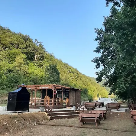 Autocamp Aqualand Hotel Bihac Exterior photo